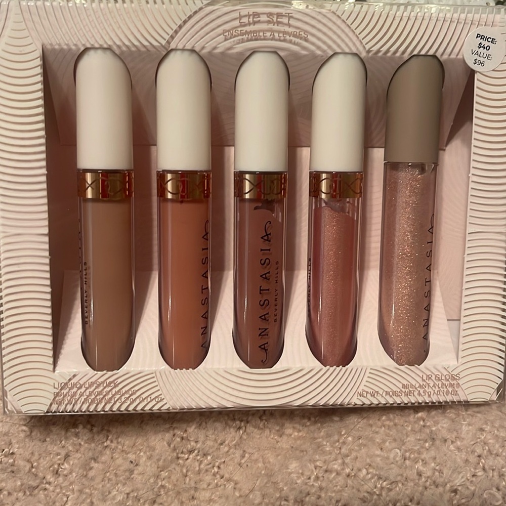 Anastasia Beverly Hills lip set neutrals
